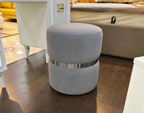 Пуф Виктория (серый с серебром)