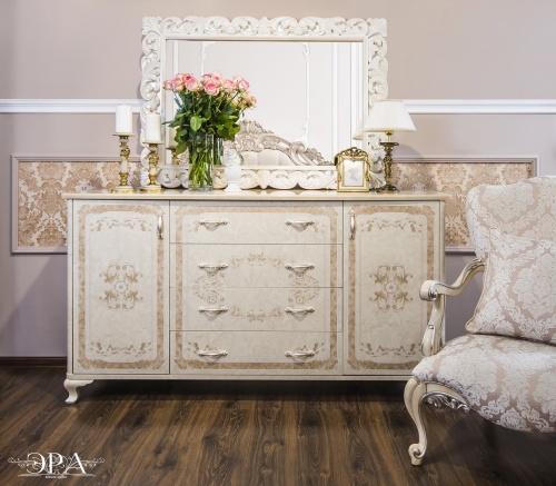 Комод Патрисия крем корень глянец фото 2