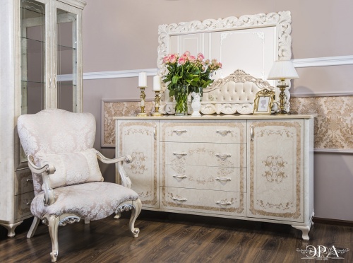 Комод Патрисия крем корень глянец фото 4