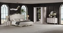 Спальня "Верона" (Кровать 1,8; 2 тумбы; Комод с зеркалом; Шкаф 4 дверный)