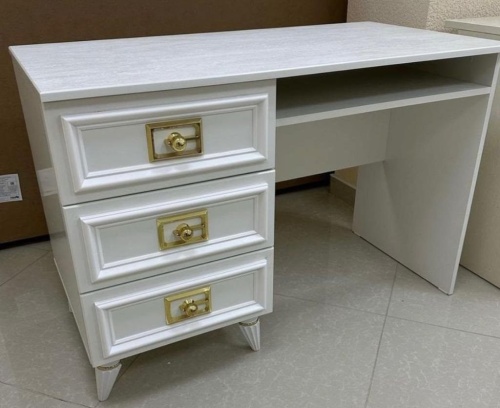 Стол письменный Виктория (белый с золотом)